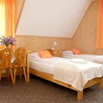 Konukevi Goscinne Staszelowka 3*