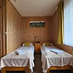 Konukevi Goscinne Staszelowka 3*