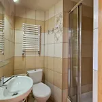 Konukevi Goscinne Staszelowka