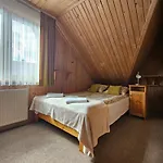 Konukevi Goscinne Staszelowka 3*