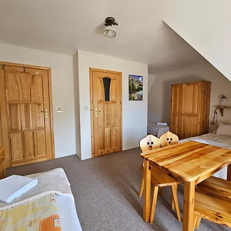 Goscinne Staszelowka Ciche Małe