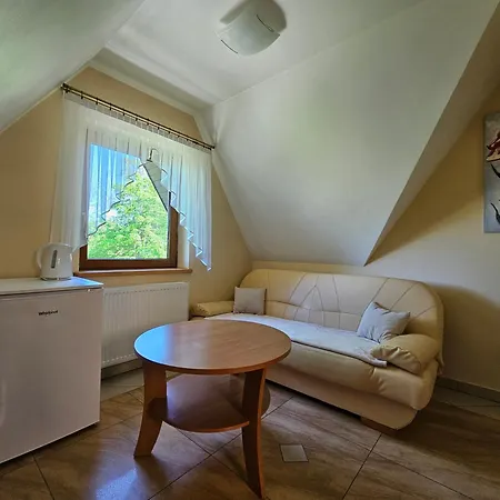 Goscinne Staszelowka 3* Ciche Małe